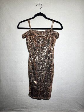 Idem Ditto Gold Sequin Mini Dress Off the shoulder cocktail party NYE medium